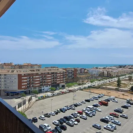 Piso Soleado Con Buena Ubicacion Appartement